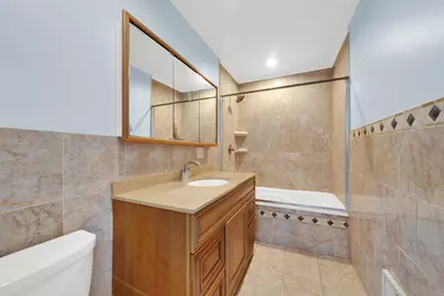 8053 S Kenton Avenue, Chicago, IL 60652 - Photo 7