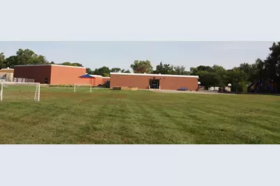 111 W Railroad Avenue, Bartlett, IL 60103 - Photo 27