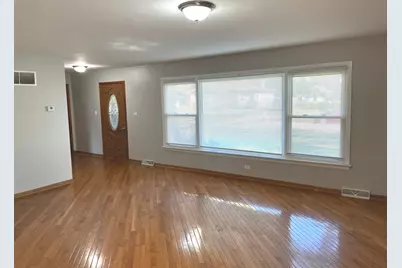 939 Coach Road, Homewood, IL 60430 - Photo 3