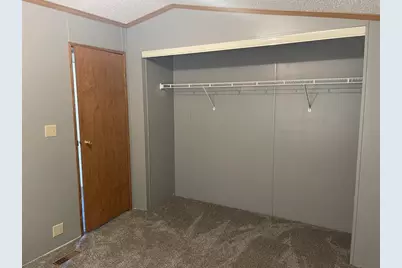 2211 Crestview Drive, Princeton, IL 61356 - Photo 19