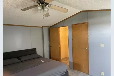 2211 Crestview Drive, Princeton, IL 61356 - Photo 15