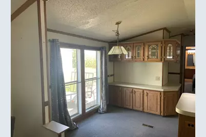 2211 Crestview Drive, Princeton, IL 61356 - Photo 9