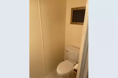 1101 Lakewood Road, Elgin, IL 60123 - Photo 9