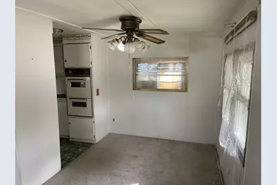 1101 Lakewood Road, Elgin, IL 60123 - Photo 5