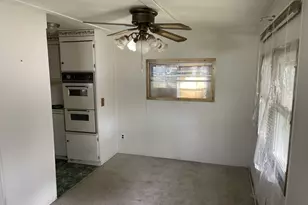 1101 Lakewood Rd, Elgin, IL 60123 - Photo 5