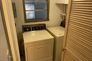 1101 Lakewood Rd, Elgin, IL 60123 - Photo 7