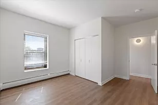 900 W Windsor Ave, Chicago, IL 60640 - Photo 7