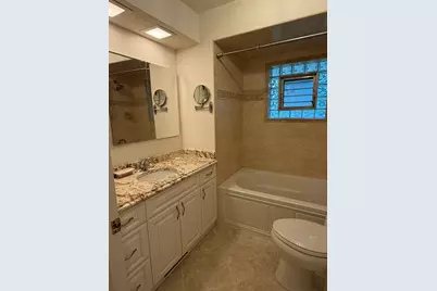 1842 Thomas Atkinson Road, Inverness, IL 60067 - Photo 7