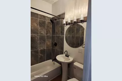 8909 S Houston Avenue, Chicago, IL 60617 - Photo 11