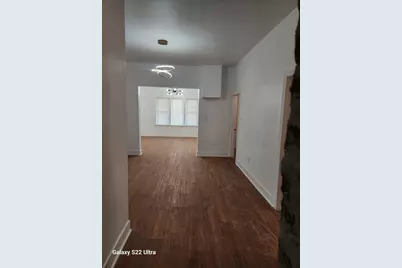 8909 S Houston Avenue, Chicago, IL 60617 - Photo 13