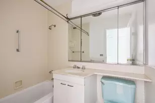 400 E Randolph St, Chicago, IL 60601 - Photo 25