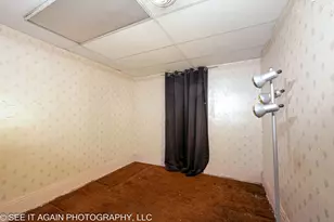 7930 S Luella Ave, Chicago, IL 60617 - Photo 23