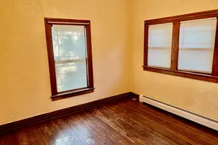 1701 Victoria Ave, North Chicago, IL 60064 - Photo 11