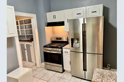 1701 Victoria Avenue, North Chicago, IL 60064 - Photo 15