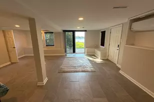 21990 W 6th St, Lake Villa, IL 60046 - Photo 9