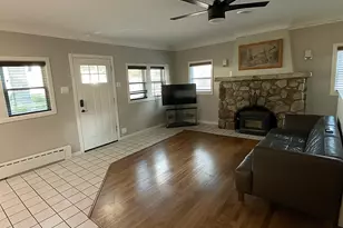 21990 W 6th St, Lake Villa, IL 60046 - Photo 13