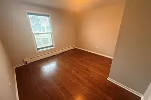 21990 W 6th St, Lake Villa, IL 60046 - Photo 17