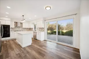 2175 Kipling Ln, Highland Park, IL 60035 - Photo 3