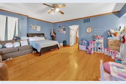 3529 W 63rd Place, Chicago, IL 60629 - Photo 3