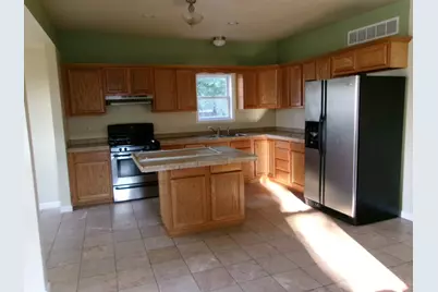 1141 6th Street, Lasalle, IL 61301 - Photo 5