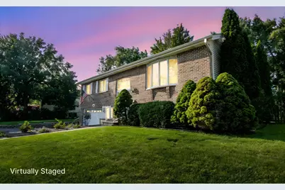 6932 Martin Drive, Woodridge, IL 60517 - Photo 3