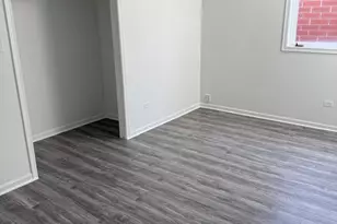 2448 W Grenshaw St, Chicago, IL 60612 - Photo 3