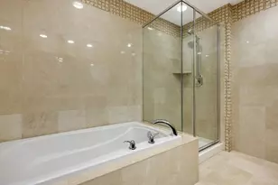 600 N Lake Shore Dr, Chicago, IL 60611 - Photo 17