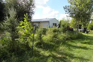 18250 Malvern Rd, Morrison, IL 61270 - Photo 7