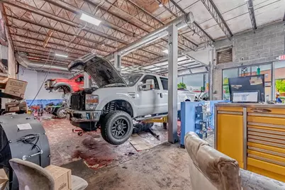 6131 W Ogden Avenue, Cicero, IL 60804 - Photo 3