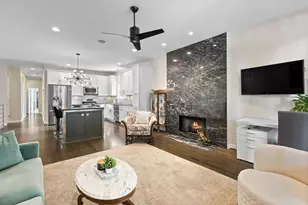 2729 N Sheffield Ave, Chicago, IL 60614 - Photo 3