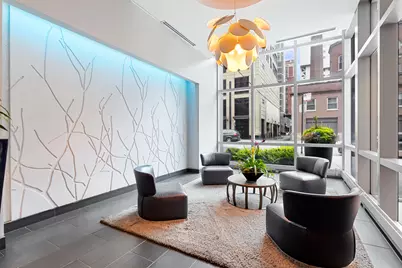 110 W Superior Street #2503, Chicago, IL 60654 - Photo 3