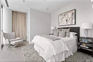 110 W Superior St, Chicago, IL 60654 - Photo 21