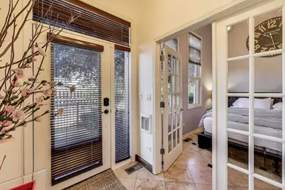 1009 N Riverwalk Street, Chicago, IL 60610 - Photo 3