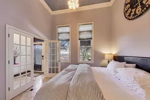 1009 N Riverwalk St, Chicago, IL 60610 - Photo 5