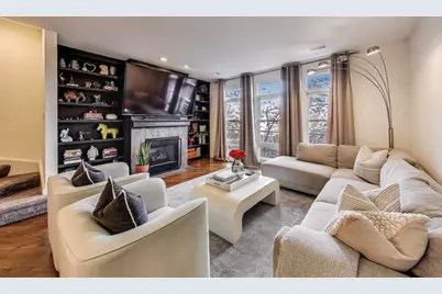 1009 N Riverwalk Street, Chicago, IL 60610 - Photo 11