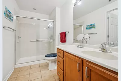 2335 W Belle Plaine Avenue #211, Chicago, IL 60618 - Photo 13