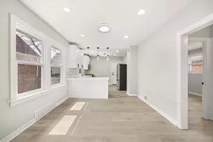 12106 S Emerald Ave, Chicago, IL 60628 - Photo 5