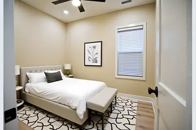 3703 W Palmer Street, Chicago, IL 60647 - Photo 7