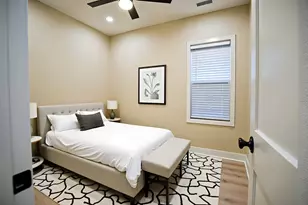 3703 W Palmer St, Chicago, IL 60647 - Photo 7