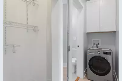 7600 N Sheridan Road #202, Chicago, IL 60626 - Photo 7