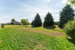 212 St Andrews Dr, Dekalb, IL 60115 - Photo 29