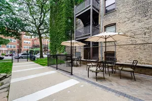 7710 N Sheridan Rd, Chicago, IL 60626 - Photo 11