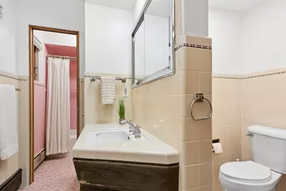 1606 Roncevalles Avenue, Rockford, IL 61107 - Photo 17