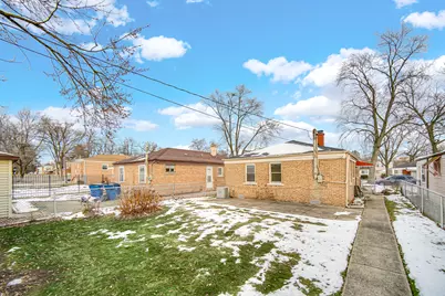 12510 S Elizabeth Street, Calumet Park, IL 60827 - Photo 23