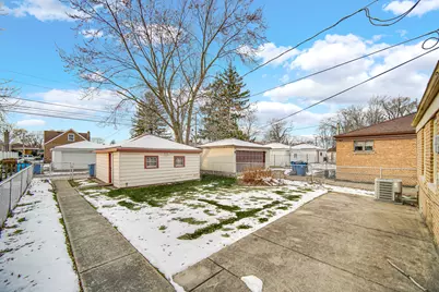 12510 S Elizabeth Street, Calumet Park, IL 60827 - Photo 21