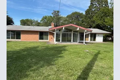 3363 S Manor Drive, Lansing, IL 60438 - Photo 3