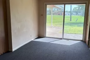 3363 S Manor Dr, Lansing, IL 60438 - Photo 15