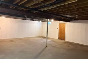 3363 S Manor Dr, Lansing, IL 60438 - Photo 27