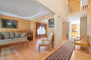 802 Joanne Dr, Minooka, IL 60447 - Photo 5