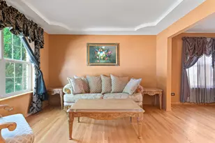 802 Joanne Dr, Minooka, IL 60447 - Photo 3